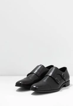 Réduction Pier One Mocassins Mocassins Et Loafers Rond Homme -Fashion Soldes 0105ee2db34f4c7bb892d38b60cbb7d0