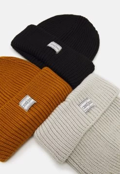 Pier One 3 PACK UNISEX – Bonnet Meilleure Qualité Casquettes, Bonnets Et Chapeaux Couleur Unie -Fashion Soldes 0a36bef130fd429cb8e08533adf60799