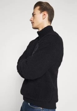 Pier One Sweat Polaire Prix Avantageux Sweats & Hoodies Col Camionneur Homme -Fashion Soldes 0b27e21a839e4f56af9be8aed42665b4