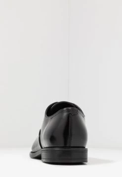 Pier One Plus Bas Prix De Vente Derbies & Richelieus Chaussures De Ville Rond Homme 9 Pier One Plus Bas Prix De Vente Derbies & Richelieus Chaussures De Ville Rond Homme -Fashion Soldes 0bffac01910943f6a72f340fdfe4150b