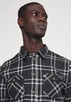 Prix Gelé Pier One Chemise Chemises Col Kent Homme -Fashion Soldes 0ce76d0b234c4d1a886c642b8698454d