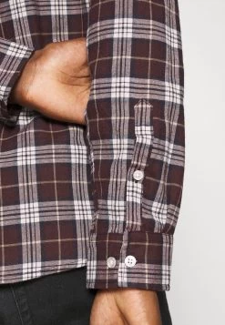 Pier One Chemise Prix Raisonnable Chemises Col Kent Homme -Fashion Soldes 0e1432e3938f405c8b340c32e98df707