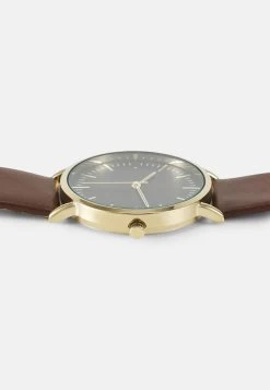 Pier One UNISEX – Montre Prix Refroidis Montres Et Bijoux Boucle Ardillon -Fashion Soldes 0e265d403950485b89a366cda25c6182