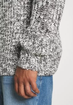 Pier One Prix Sacrifiés Pullover Pulls Et Gilets Col Rond Homme -Fashion Soldes 0efcfa01f32444e8b9355016e4168504