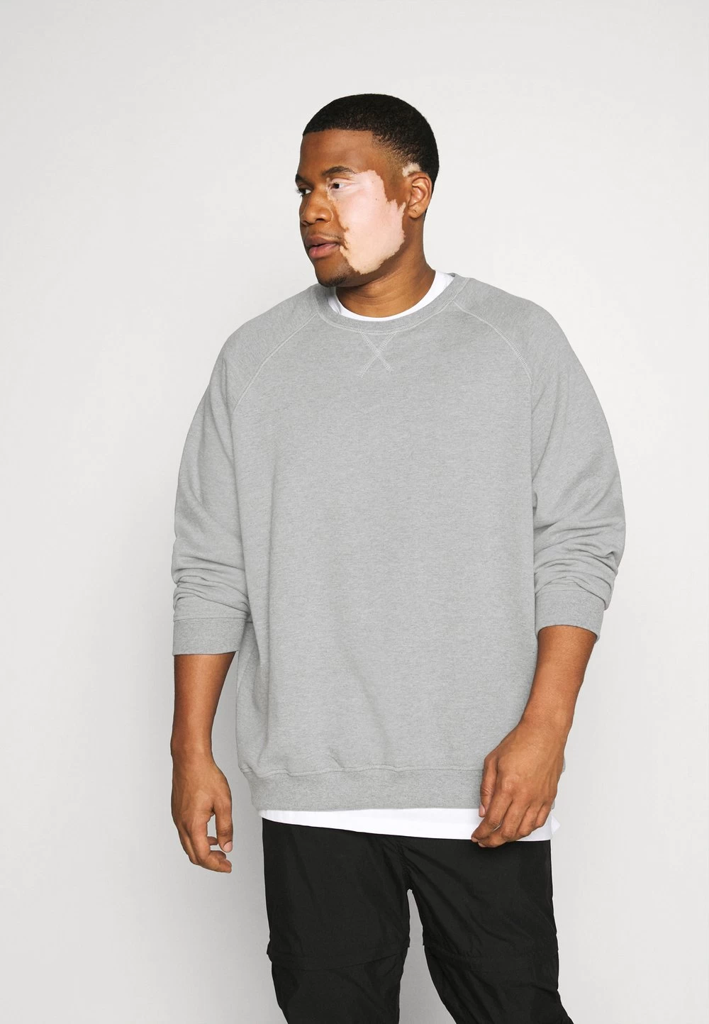 Pier One Prix Sympa 2 PACK – Sweat à Capuche Pulls Et Gilets Homme 2 Pier One Prix Sympa 2 PACK – Sweat à Capuche Pulls Et Gilets Homme – Image 2