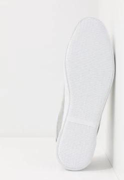 Prix Réduit Pier One Baskets Basses Sneakers Rond Homme 12 Prix Réduit Pier One Baskets Basses Sneakers Rond Homme -Fashion Soldes 0fbe858756284b6f94ef9eb3c3d3509d