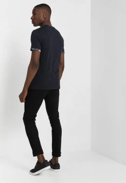 Pier One Qualité Supérieure T-shirt Imprimé T-shirts & Polos Col Rond Homme 7 Pier One Qualité Supérieure T-shirt Imprimé T-shirts & Polos Col Rond Homme -Fashion Soldes 10345a24b3f84197bec430746ca2a110