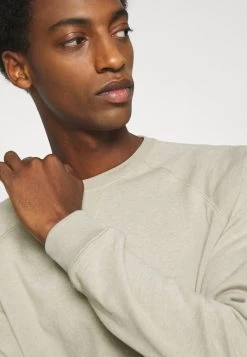 Soldes Pier One 2er Pack CREW NECK – Sweatshirt Pulls Et Gilets Col Rond Homme -Fashion Soldes 130f2ba93fe9452a87e11d7afa8ef004