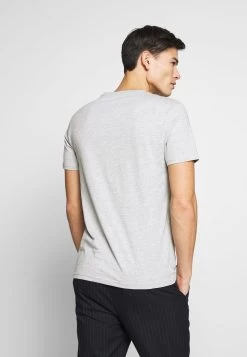 Pier One T-shirt Basique Soldes T-shirts Col En V Homme -Fashion Soldes 137cdeedf76a4a55a43e956fd168b9b2