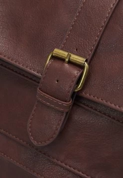 Pier One Qualité Garantie UNISEX – Sac à Dos Sacs Compartiment Pour Pc Portable 7 Pier One Qualité Garantie UNISEX – Sac à Dos Sacs Compartiment Pour Pc Portable -Fashion Soldes 16d4642f902046bb91bb29a61dbe729c