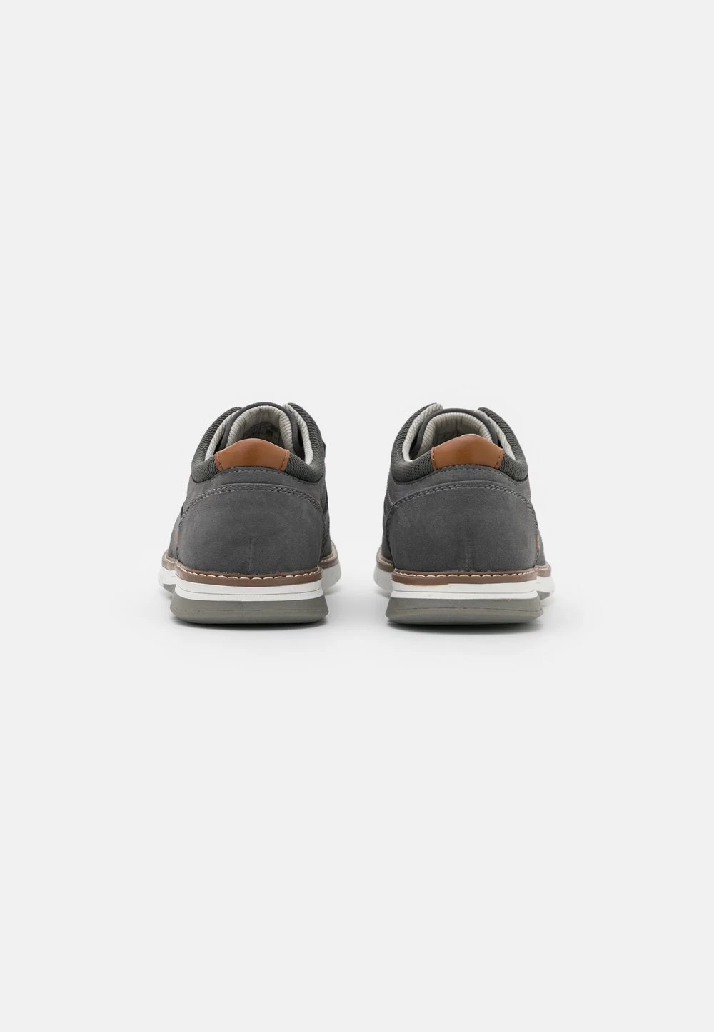 Pier One Promos Chaussures à Lacets Derbies Et Richelieus Rond Homme 3 Pier One Promos Chaussures à Lacets Derbies Et Richelieus Rond Homme – Image 3