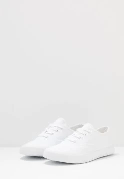 Remise En Ligne Pier One UNISEX – Baskets Basses Baskets & Sneakers Rond -Fashion Soldes 19fca40fd3734959aebe1e6eb5a2bc1d