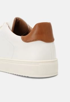 Prix Ourlé Pier One Baskets Basses Sneakers Rond Homme -Fashion Soldes 1b695423a2f5444c9a38f56ab6346f7c