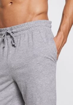 Prix D’Amis Pier One 3 PACK – Bas De Pyjama Pyjamas Normale Homme -Fashion Soldes 1b7fce7fd09247c0ba23b3eae37988b9