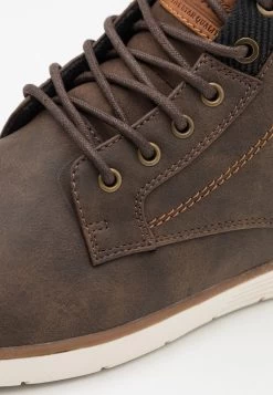 Prix Compétitif Pier One Baskets Montantes Baskets & Sneakers Rond Homme 13 Prix Compétitif Pier One Baskets Montantes Baskets & Sneakers Rond Homme -Fashion Soldes 1c0af372ec504270becb5aec591c9810