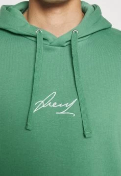 Pier One SCRIPT HOODIE – Sweat à Capuche Prix Distinctifs Pulls Et Gilets Homme -Fashion Soldes 1d440ab0f6fc4b8ca6ba73e30e37d8a1