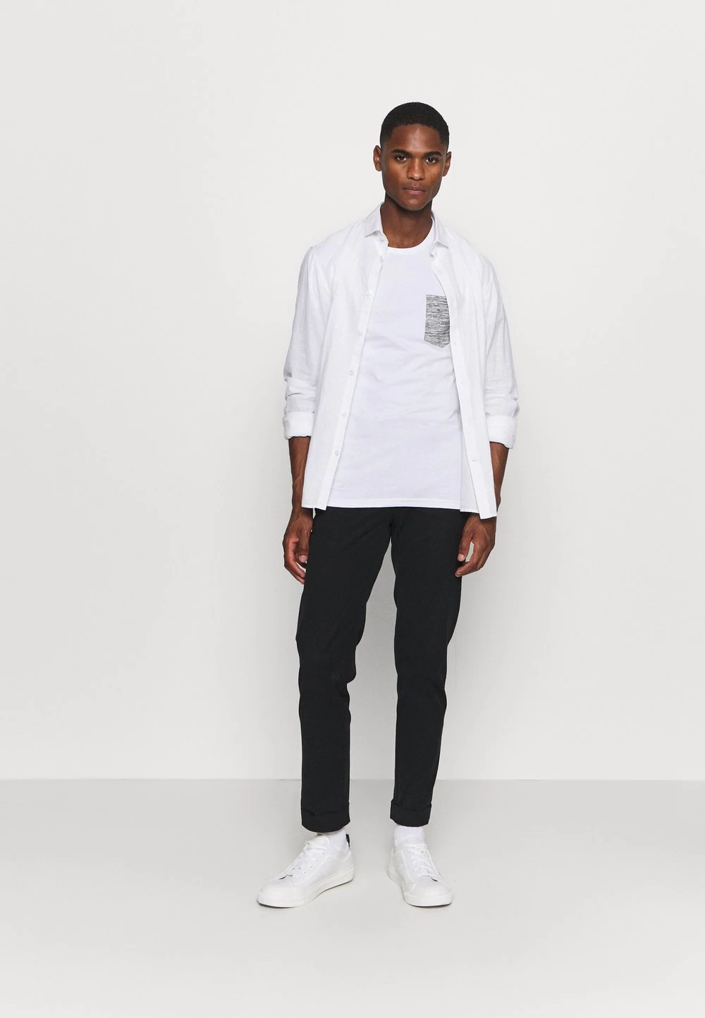 Pier One T-shirt Imprimé Prix Sacrifiés T-shirts Col Rond Homme 2 Pier One T-shirt Imprimé Prix Sacrifiés T-shirts Col Rond Homme – Image 2