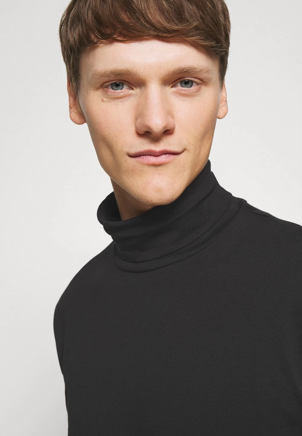 Pier One 3 PACK – T-shirt à Manches Longues Soldes En Ligne T-shirts & Polos Col Roulé Homme 7 Pier One 3 PACK – T-shirt à Manches Longues Soldes En Ligne T-shirts & Polos Col Roulé Homme – Image 7