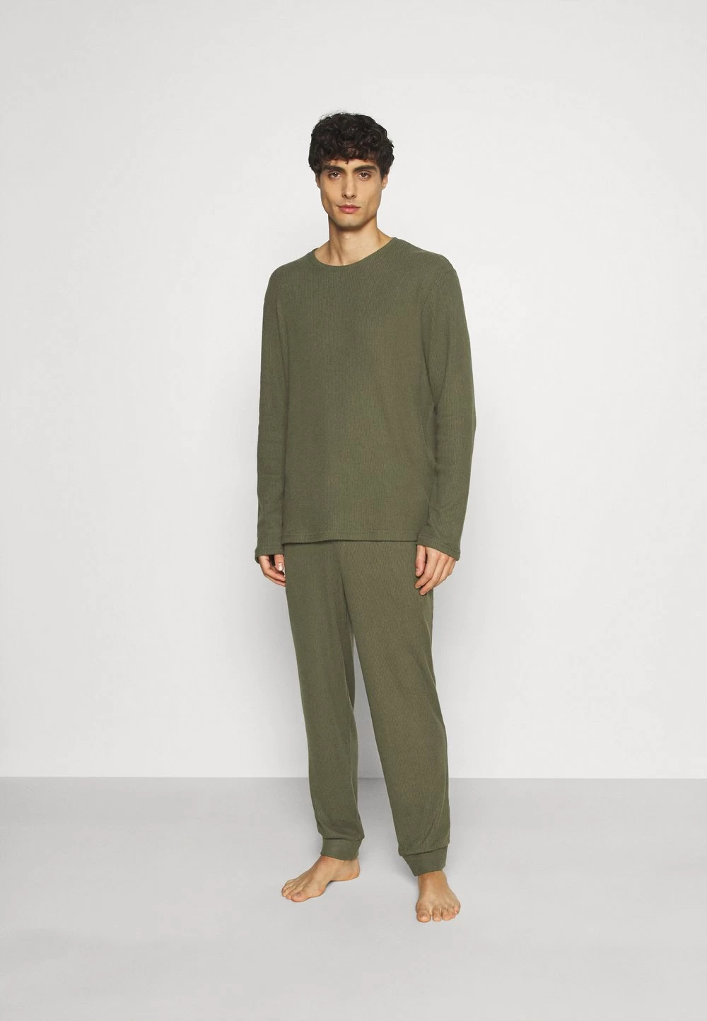 Pier One Remise En Ligne Bas De Pyjama Pyjamas Haute Homme 2 Pier One Remise En Ligne Bas De Pyjama Pyjamas Haute Homme – Image 2