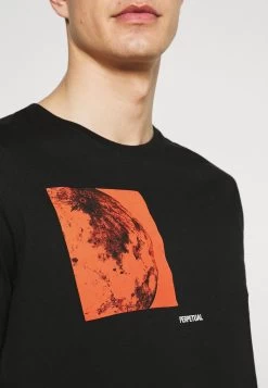 Pier One Prix Refroidis T-shirt Imprimé T-shirts Col Rond Homme 11 Pier One Prix Refroidis T-shirt Imprimé T-shirts Col Rond Homme -Fashion Soldes 2b8caf7845ed42aaa9012bbf4b32b41a