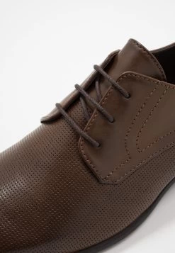 Prix Dégriffé Pier One Derbies & Richelieus Derbies Et Richelieus Carré Homme 12 Prix Dégriffé Pier One Derbies & Richelieus Derbies Et Richelieus Carré Homme -Fashion Soldes 2bd38996bfc045b9af7a8b3f2f46102c