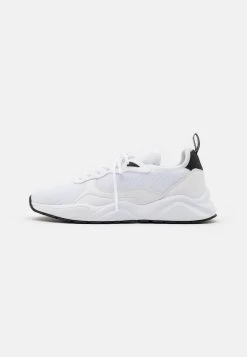 Qualité Garantie Pier One UNISEX – Baskets Basses Baskets & Sneakers Rond 15 Qualité Garantie Pier One UNISEX – Baskets Basses Baskets & Sneakers Rond -Fashion Soldes 2c5bfbfaf8ce47638d581ff528c0b8d9 2