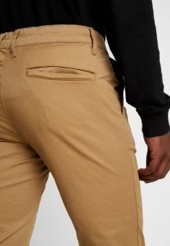 Pier One En Promotion Chino – Beige Pantalons Normale Homme -Fashion Soldes 2e14e2f4c96f4bb6a56bbc9900da19e3