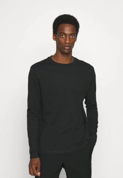 Bon Rapport Coût-Efficacité Pier One 3 PACK – T-shirt à Manches Longues T-shirts Col Rond Homme -Fashion Soldes 2f9f6b55af2d4174a4c10ae424b84bbe