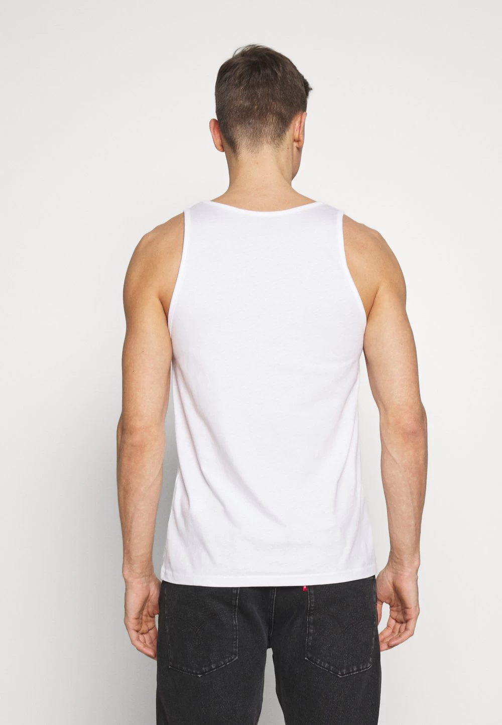 Pier One 2 PACK – Débardeur Prix Aimable T-shirts & Polos Encolure Large Ronde Homme 4 Pier One 2 PACK – Débardeur Prix Aimable T-shirts & Polos Encolure Large Ronde Homme – Image 4