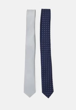 En Remise Pier One 2 PACK – Cravate Cravates Et Accessoires De Costume Couleur Unie Homme 12 En Remise Pier One 2 PACK – Cravate Cravates Et Accessoires De Costume Couleur Unie Homme -Fashion Soldes 333f37287ee046418a96aeb1c63a5e20 1