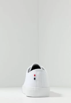 Pier One Qualité Garantie 100% UNISEX – Baskets Basses Baskets & Sneakers Rond 12 Pier One Qualité Garantie 100% UNISEX – Baskets Basses Baskets & Sneakers Rond -Fashion Soldes 334b69e2e2ca4b87851fc04483aca757