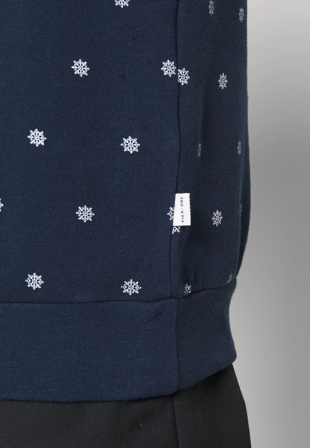 Pier One Se Vend Bas Prix Sweatshirt Pulls Et Gilets Col Rond Homme 6 Pier One Se Vend Bas Prix Sweatshirt Pulls Et Gilets Col Rond Homme – Image 6