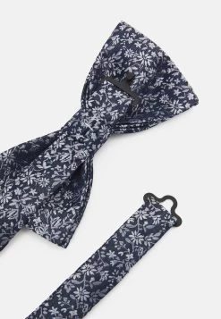 Prix Abordable Pier One SET – Cravate Cravates Et Accessoires De Costume Floral Homme -Fashion Soldes 34c6c05d019a4e039fdcfb02bafaea25