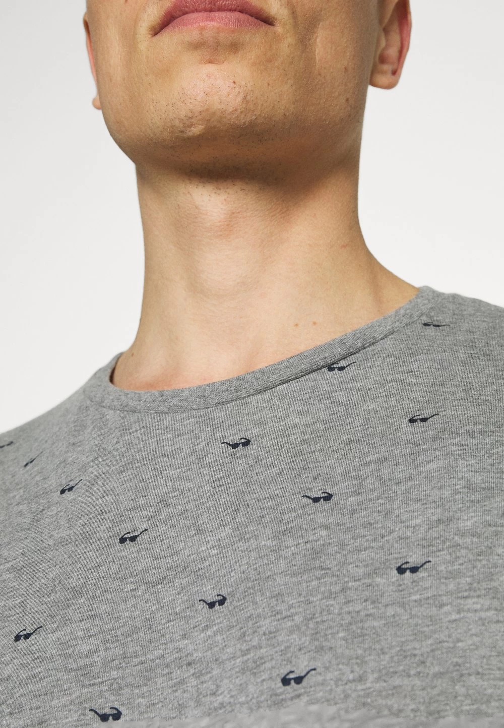 Pier One T-shirt Imprimé Prix Allégé T-shirts Col Rond Homme 6 Pier One T-shirt Imprimé Prix Allégé T-shirts Col Rond Homme – Image 6