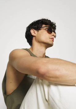 Pier One 3 PACK – Débardeur Prix De Lancement T-shirts Col Rond Homme -Fashion Soldes 3751c326100e49efbac9bf939e4cffbb