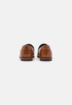 Pier One LEATHER – Mocassins Prix Malin Chaussures De Ville Rond Homme 8 Pier One LEATHER – Mocassins Prix Malin Chaussures De Ville Rond Homme -Fashion Soldes 3819b8c929cb463598498deee6dd7f3d