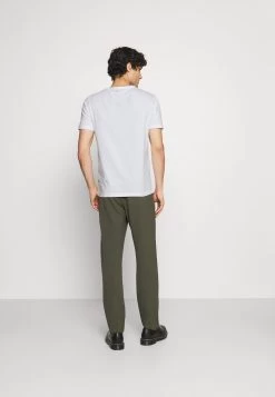 Pier One T-shirt Basique Bonne Qualité T-shirts Col Rond Homme 10 Pier One T-shirt Basique Bonne Qualité T-shirts Col Rond Homme -Fashion Soldes 3a685211c71446ef9f7a9019f43e24ff