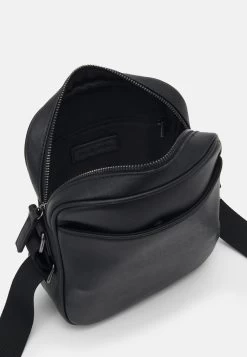 Pier One UNISEX – Sac Bandoulière Prix Distinctifs Sacs Fermeture éclair 6 Pier One UNISEX – Sac Bandoulière Prix Distinctifs Sacs Fermeture éclair -Fashion Soldes 3ad647f7de9a4f00a4bc2b1ad74b1ebf