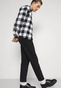 Pier One T-shirt Imprimé Assurance De L’Authenticité T-shirts Col Rond Homme -Fashion Soldes 3c2bbb5926d9489e8da238c56a6fccad