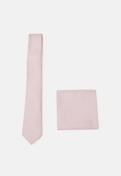 Rabais Pier One SET – Cravate Pochettes De Costume Couleur Unie Homme 15 Rabais Pier One SET – Cravate Pochettes De Costume Couleur Unie Homme -Fashion Soldes 3f534e5a6a0e4cf6b5eea1432184eb15