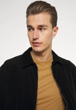 Pier One 5 PACK – T-shirt Basique Prix Sacrifiés T-shirts Col Rond Homme 26 Pier One 5 PACK – T-shirt Basique Prix Sacrifiés T-shirts Col Rond Homme -Fashion Soldes 41bdebd242374d019f64e1060d47972d