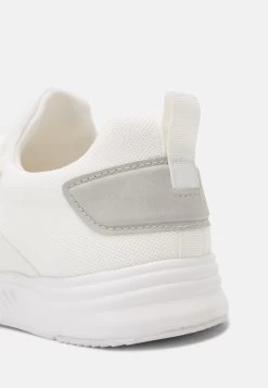 Pier One Baskets Basses Haute Qualité Sneakers Rond Homme 17 Pier One Baskets Basses Haute Qualité Sneakers Rond Homme -Fashion Soldes 41c9bdd397874b4f8bfd234d0ea19f53