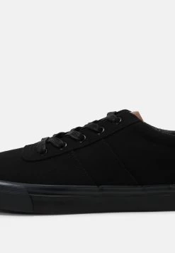 Pier One UNISEX – Baskets Basses Prix Bradés Sneakers Rond -Fashion Soldes 41e1e9d82dad4d76bd89c87093765711