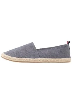 Prix Distinctifs Pier One UNISEX – Espadrilles Rond 13 Prix Distinctifs Pier One UNISEX – Espadrilles Rond -Fashion Soldes 45ebfbe37c724c7b947d44f66c4b751d 1