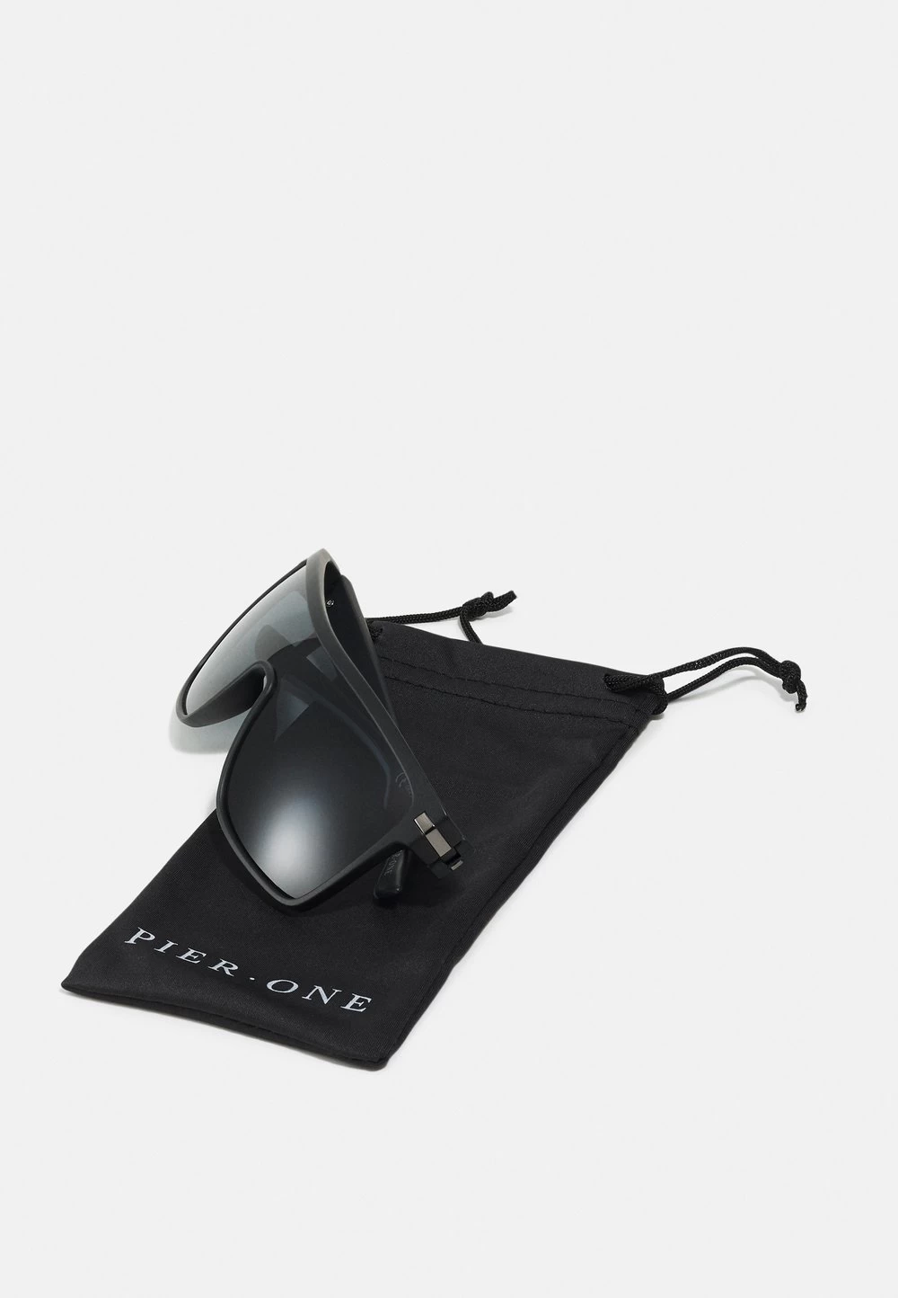 Pier One Prix Dégriffé UNISEX – Lunettes De Soleil Monoverre 4 Pier One Prix Dégriffé UNISEX – Lunettes De Soleil Monoverre – Image 4