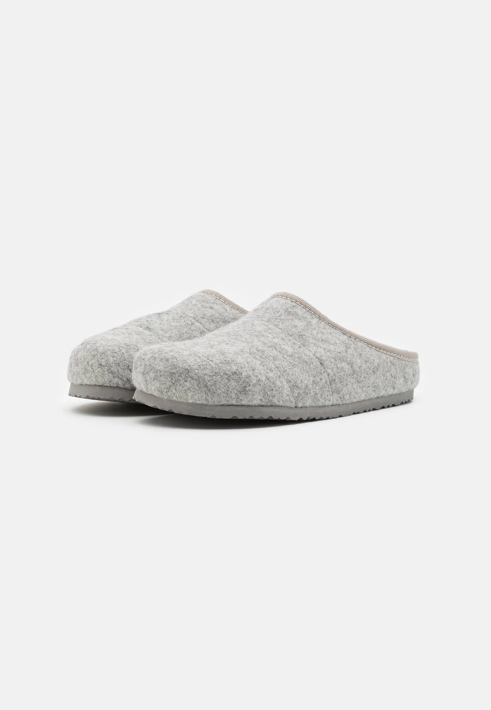Qualité Garantie Pier One UNISEX – Chaussons Rond Homme 2 Qualité Garantie Pier One UNISEX – Chaussons Rond Homme – Image 2