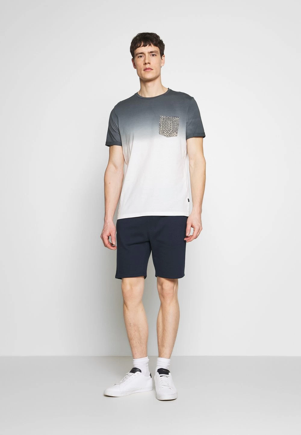 Pier One 2 PACK – Short Prix Refroidis Shorts Normale Homme 2 Pier One 2 PACK – Short Prix Refroidis Shorts Normale Homme – Image 2