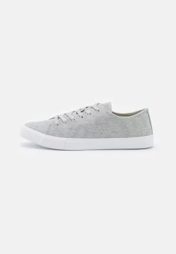 Pier One Qualité Garantie 100% UNISEX – Baskets Basses Baskets & Sneakers Rond 17 Pier One Qualité Garantie 100% UNISEX – Baskets Basses Baskets & Sneakers Rond -Fashion Soldes 4e03958c2487478b8081d67e0d79b6c5
