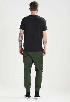 Prix Dynamité Pier One Pantalon Cargo Pantalons Haute Homme -Fashion Soldes 4eaeb49137e742b6aaabba65e80c29c8