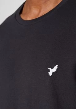 Pier One En Remise 2 PACK – T-shirt Basique T-shirts Col Rond Homme -Fashion Soldes 4ef048417e8b4d9d9036c212a15ea787